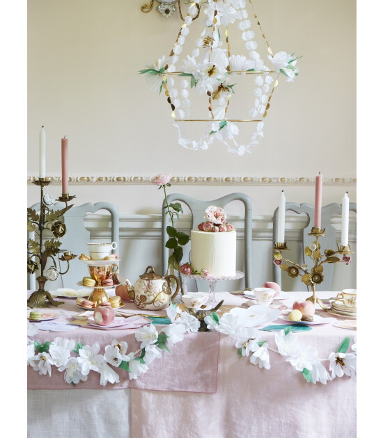 Meri Meri Asılan Süs // Beyaz Çiçekli Süs Avize