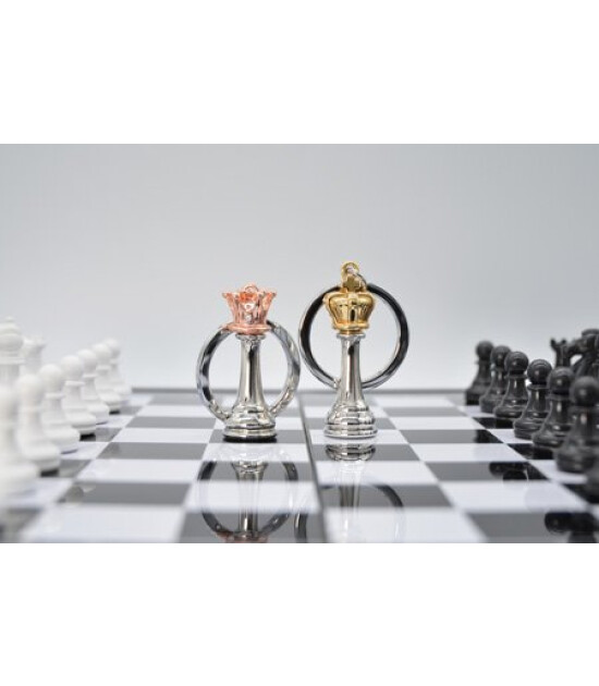 Metalmorphose Anahtarlık // Queen Chess