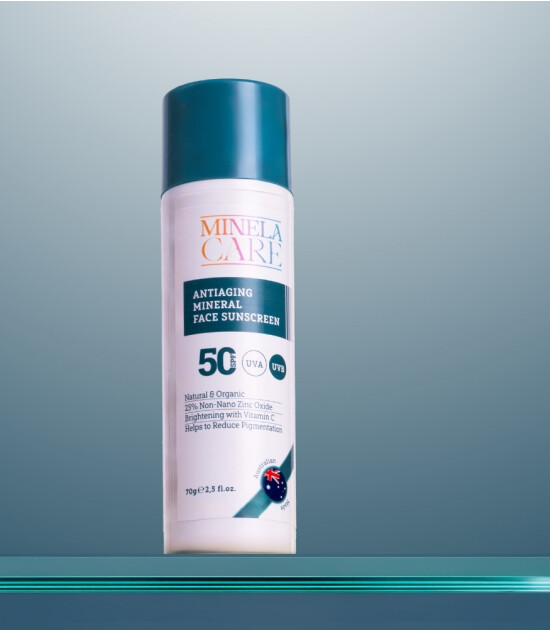 Minela Care 100% Organik Mineral Filtreli Leke ve Yaşlanma Karşıtı Y&uuml;z G&uuml;neş Kremi (50 SPF)