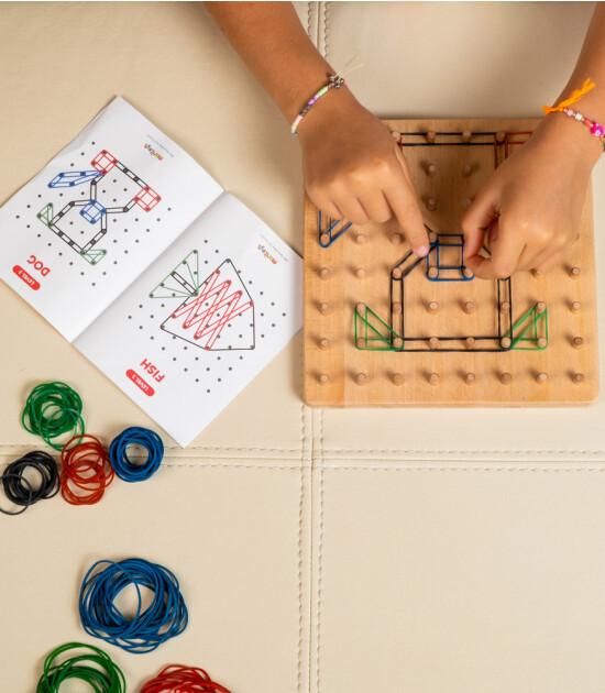 moritoys GeoBoard - Lastikli Montessori Geometri Ahşap Oyunu