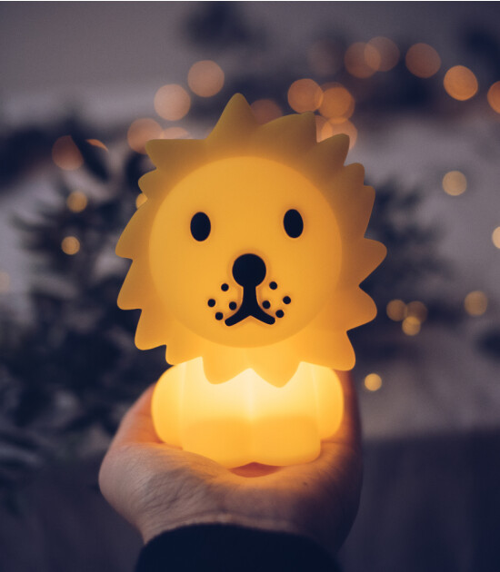 Mr. Maria Lion Mini Lamba