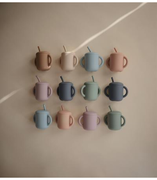 Mushie Pipetli Silikon Alıştırma Bardağı // Soft Lilac