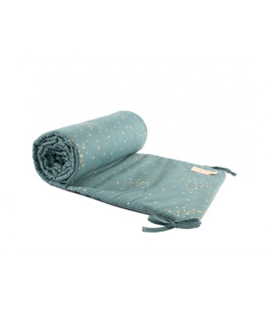 Nobodinoz Nest Yatak Koruyucu // Gold Confetti - Magic Green