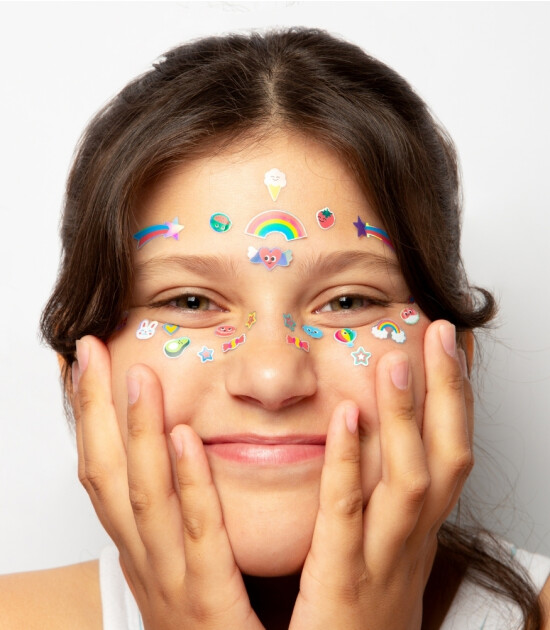 OMY Yüz Sticker // Kawai