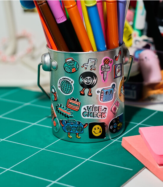 OMY Fabulous Sticker // Music