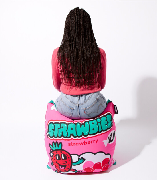 OMY Dev Şişme Minder // Strawbies