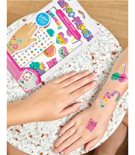 Ooly Tattoo Palooza Geçiçi Dövme & Tırnak Sticker Seti // Unicorns & Rainbows