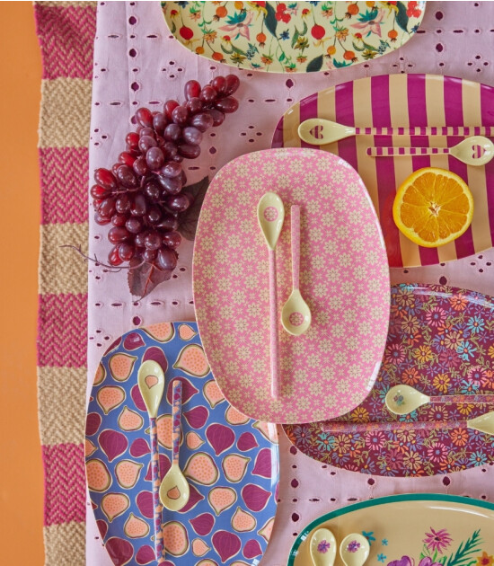 Rice Melamin Dikd&ouml;rtgen Tepsi Tabak // Graphic Flower