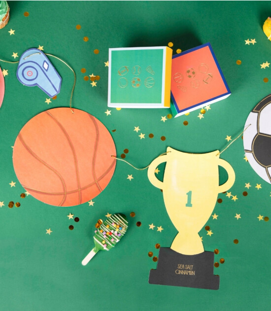 Sea Salt Cinnamon Parti Bardak (8 Adet) // Spor Topları - Yeşil