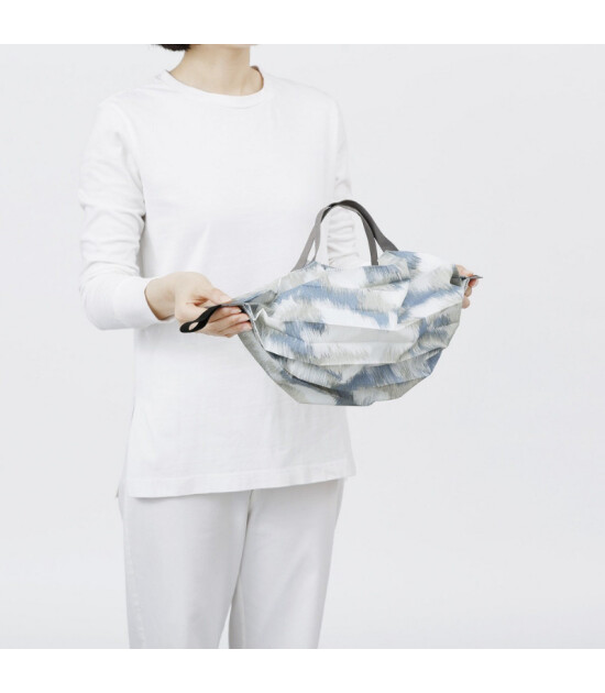 Shupatto Compact Bag Katlanır Çanta - M // Floating Clouds