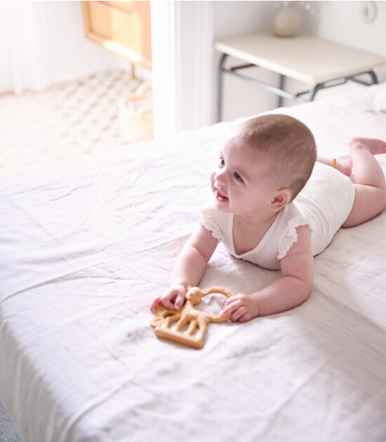 Sophie la Girafe Bambi FanFan Diş Kaşıyıcı Halka