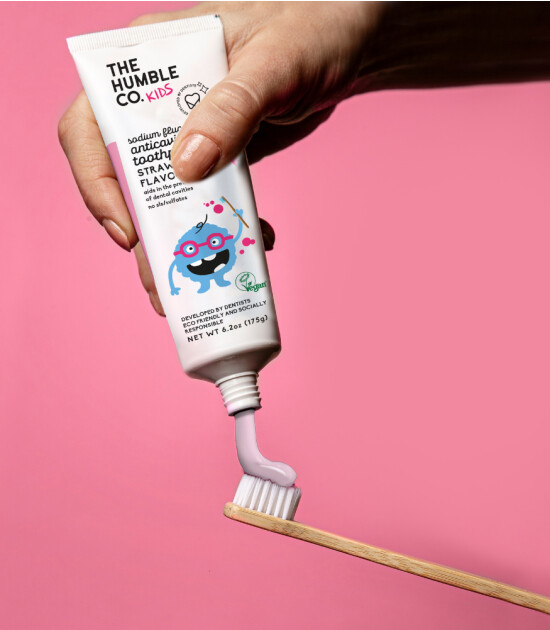 the Humble Co. Toothpaste Çocuk Diş Macunu (Çilek)