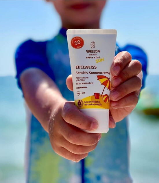 Weleda Mineral Filtreli Bebek ve Çocuk Güneş Kremi (SPF50)