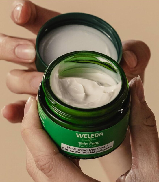 Weleda Skin Food Day Organik Nemlendirici G&uuml;nd&uuml;z Kremi