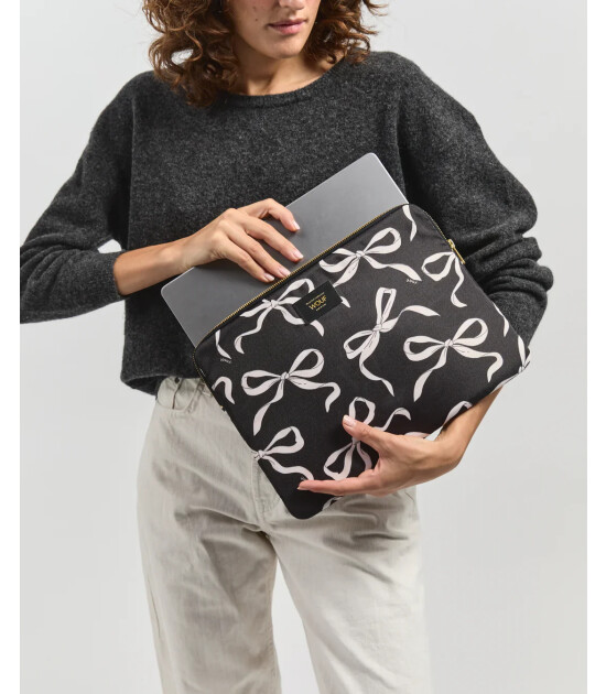 Wouf Carlota- Laptop Kılıfı 15"&16"