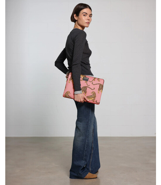 Wouf Laptop Sleeve Kılıf (15-16 inch) // Blush Leopard