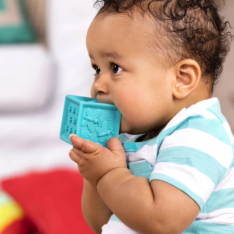 B.Toys Küpler // One Two Squeeze