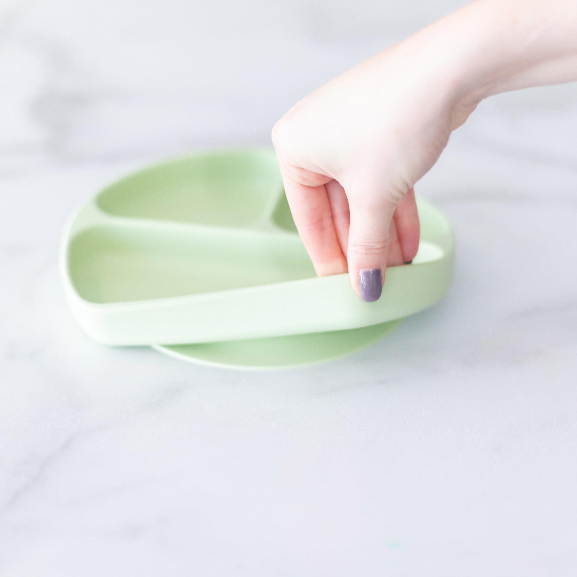 Bumkins Silikon Vakumlu Bölmeli Tabak // Sage