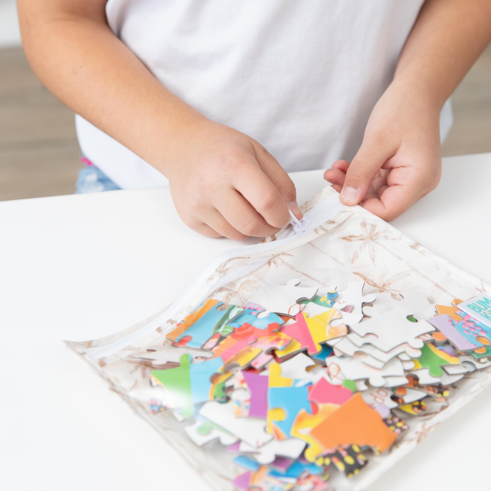 Bumkins Şeffaf Seyahat Çantası // Palm Daze