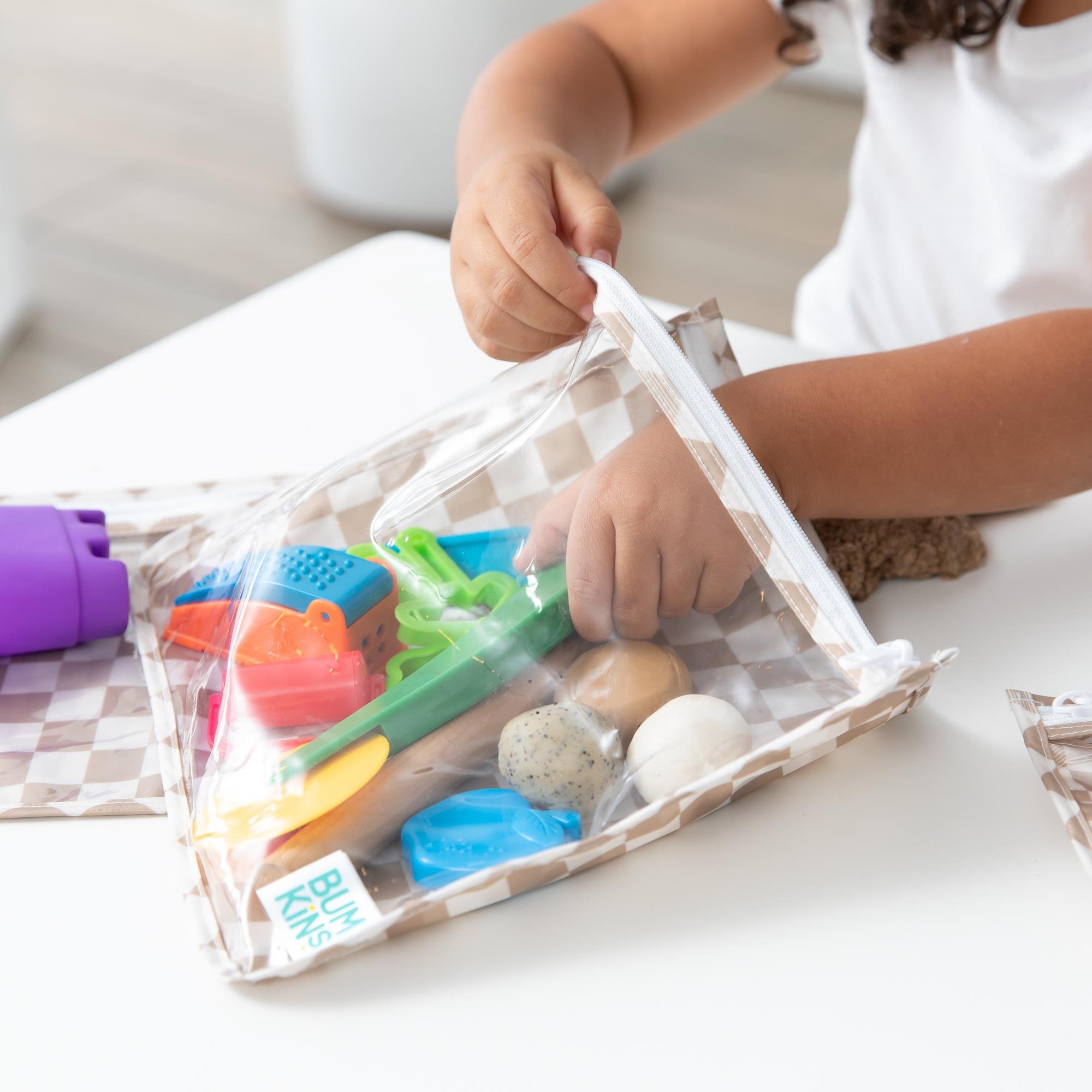 Bumkins Şeffaf Seyahat &Ccedil;antası // Sand Check