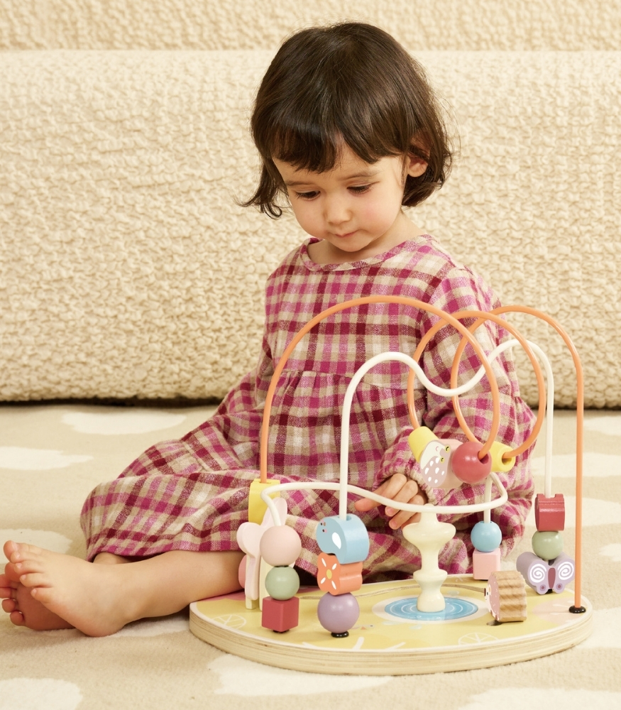 Classic World Ahşap Boncuk Dizme Oyunu // B&uuml;y&uuml;k Bah&ccedil;e