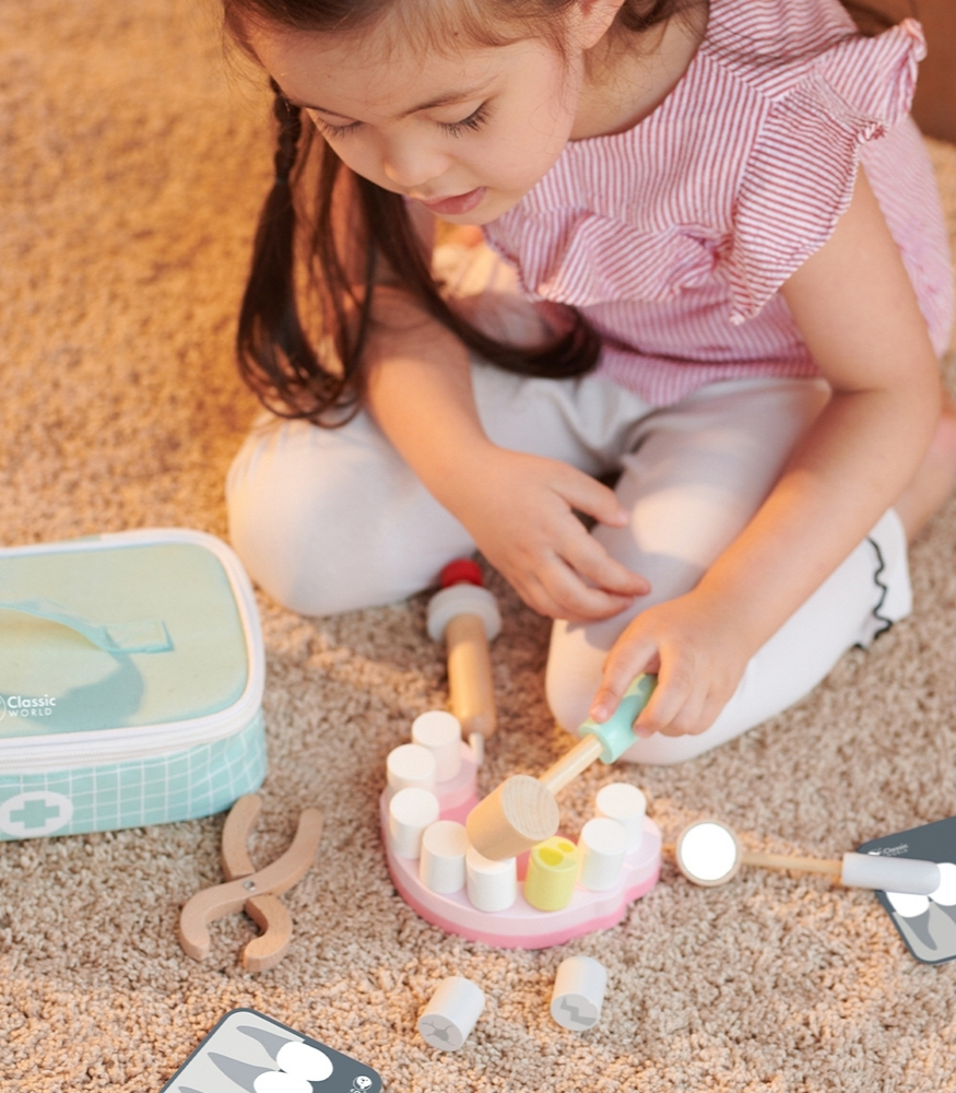 Classic World Ahşap Dişçi Seti