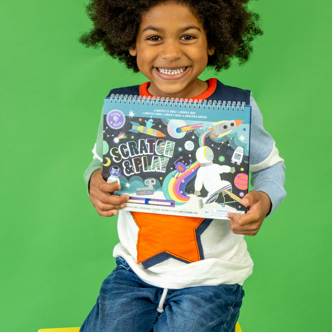 Floss & Rock Scratch and Play Aktivite Kitabı // Space