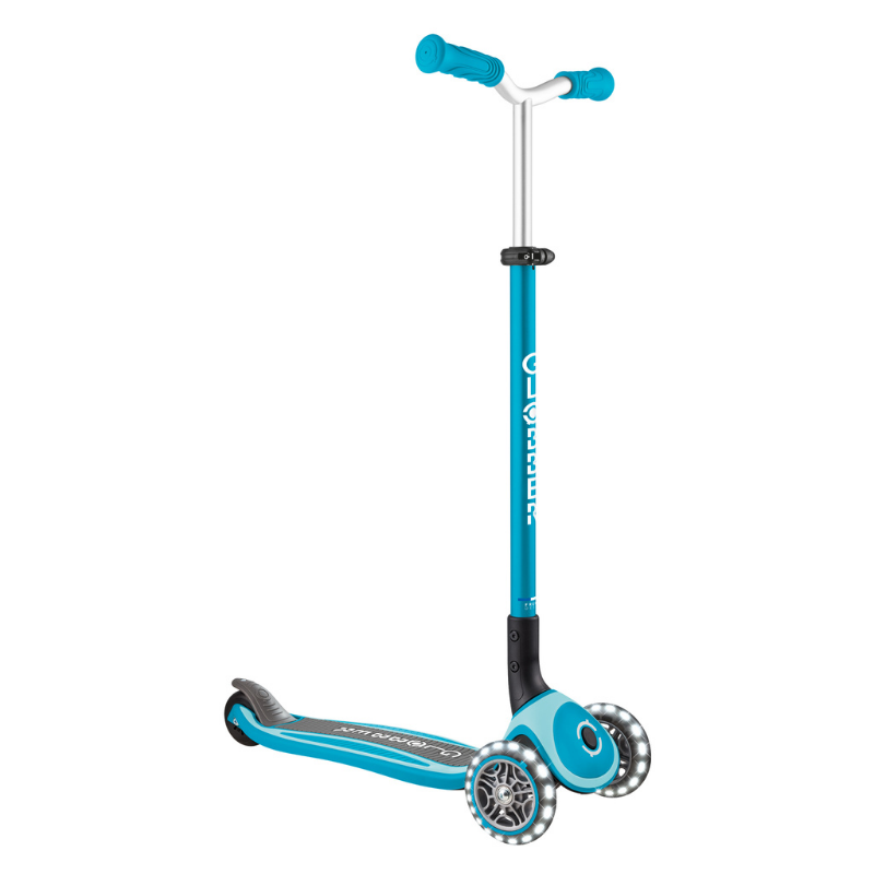 Globber Master Işıklı Katlanabilir Scooter // Okyanus Mavisi
