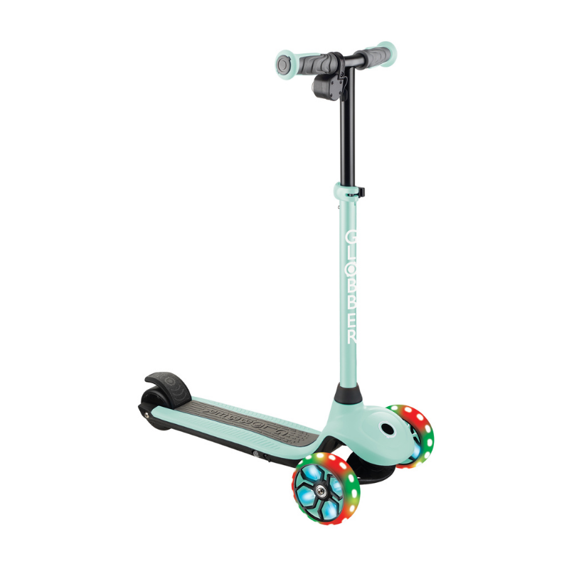 Globber One K E-Motion 4 Plus Işıklı Elektrikli Scooter // Mint Yeşili