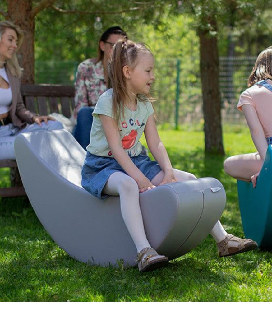 IGLU Sallanan Oyuncak - Banana // Grey