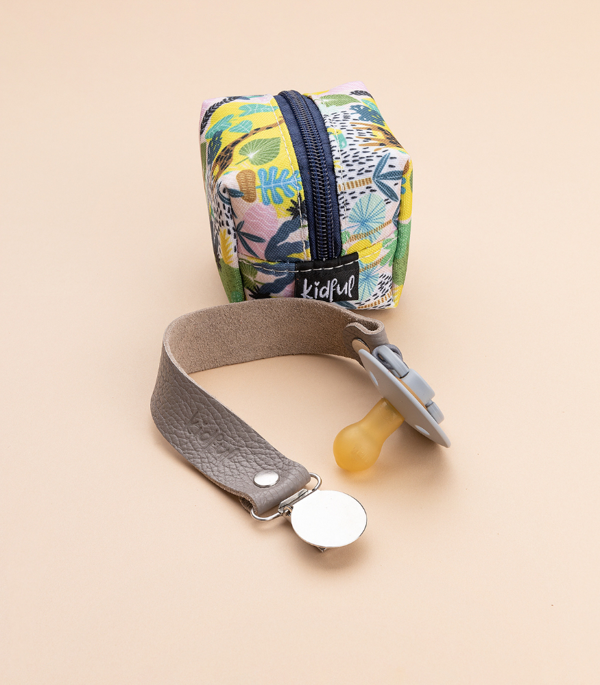 Kidful Bitkisel Boyalı Deri Emzik Askısı // Cloud