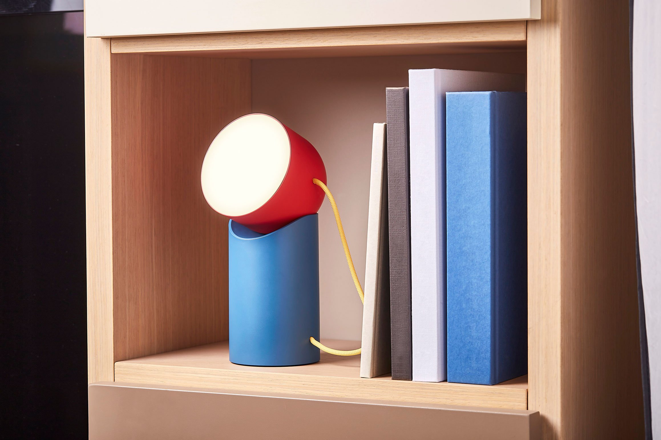 Lexon Orbe Led Aydınlatma // Mavi & Kırmızı