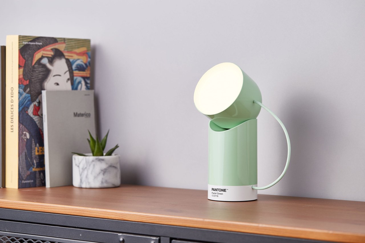 Lexon x Pantone Orbe Led Aydınlatma // Mint