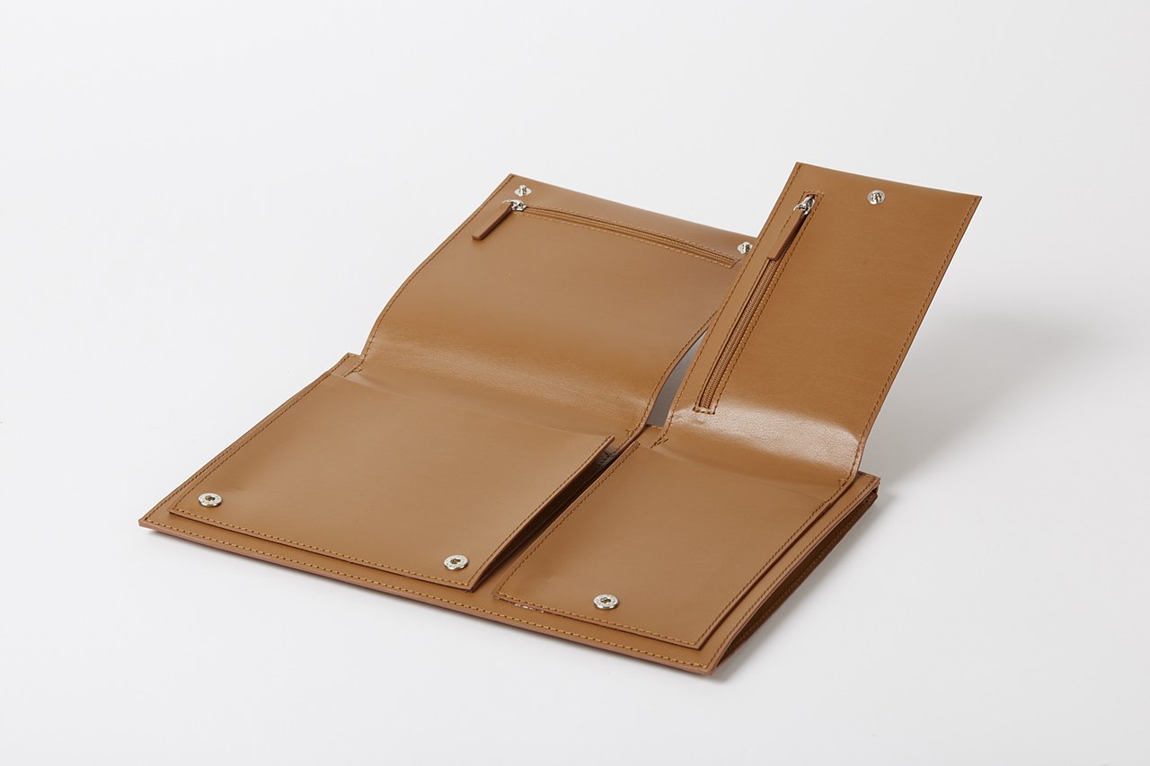 Lexon Flat Laptop Kılıfı (14 inch) // Kahverengi