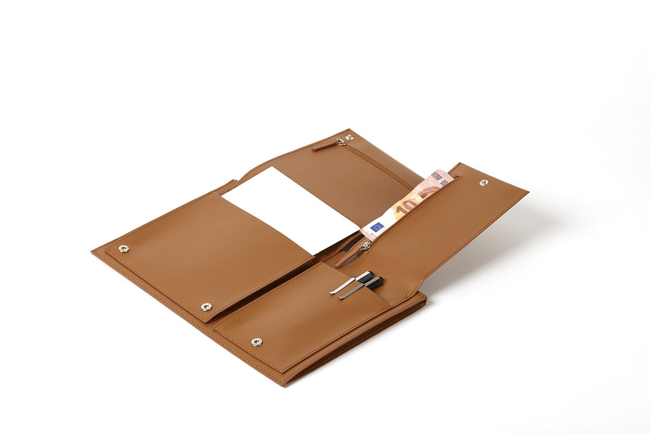 Lexon Flat Laptop Kılıfı (14 inch) // Kahverengi