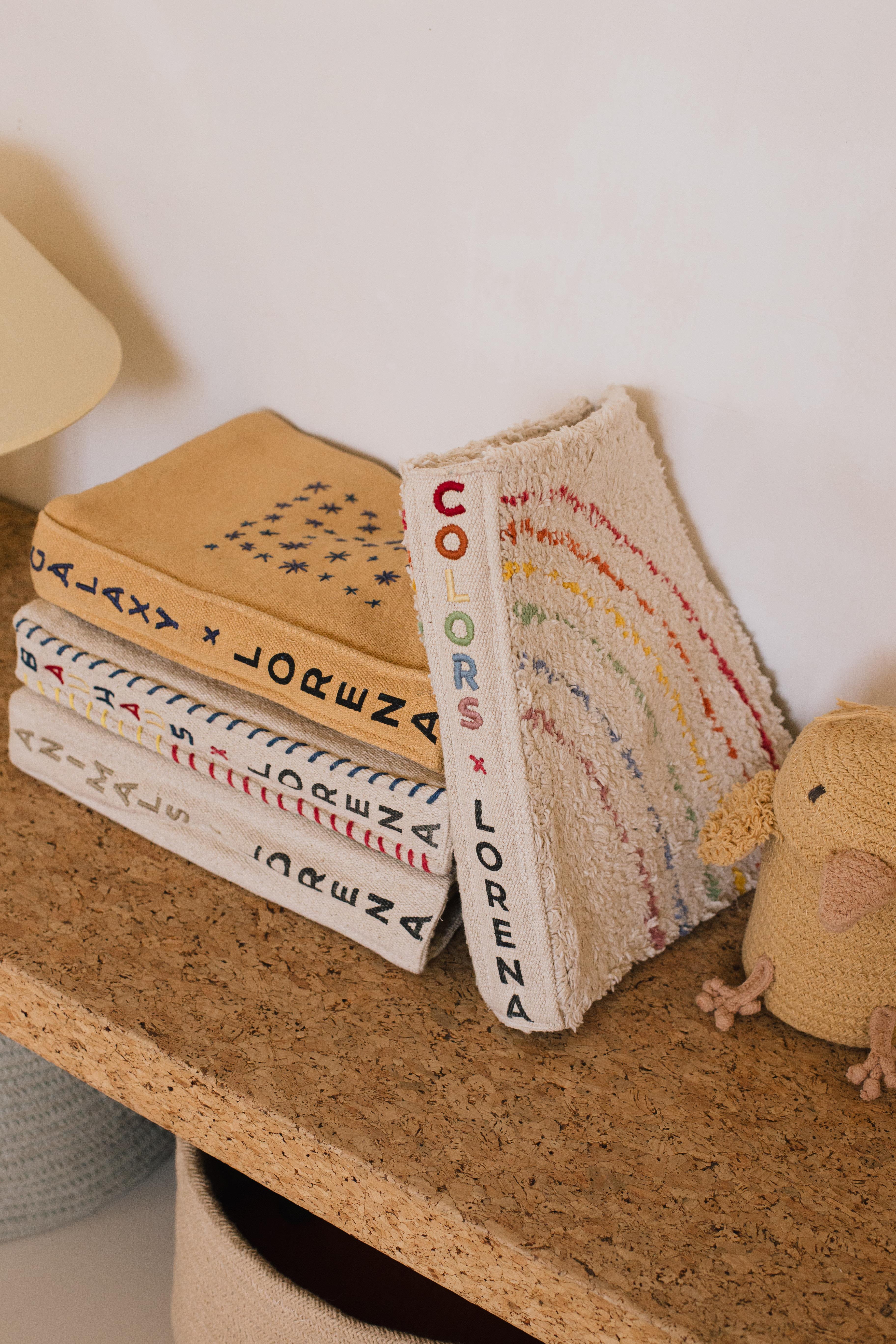 Lorena Canals Sensory Bez Kitap // Space