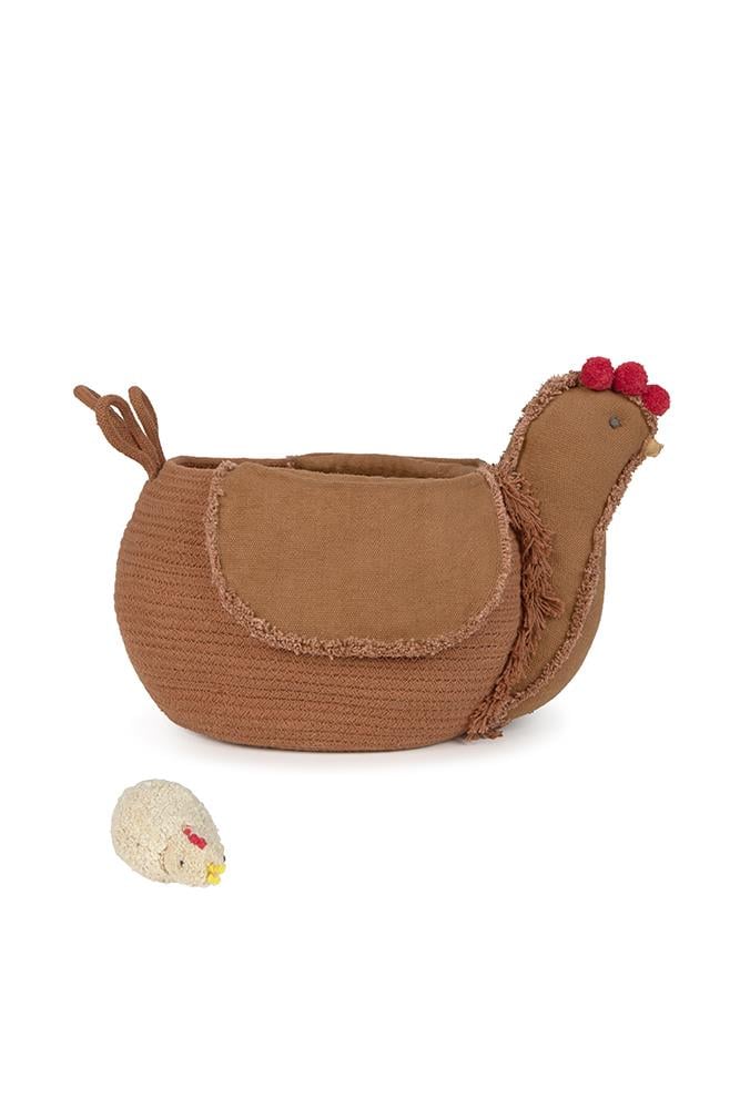Lorena Canals Sepet // Chicken Toffee