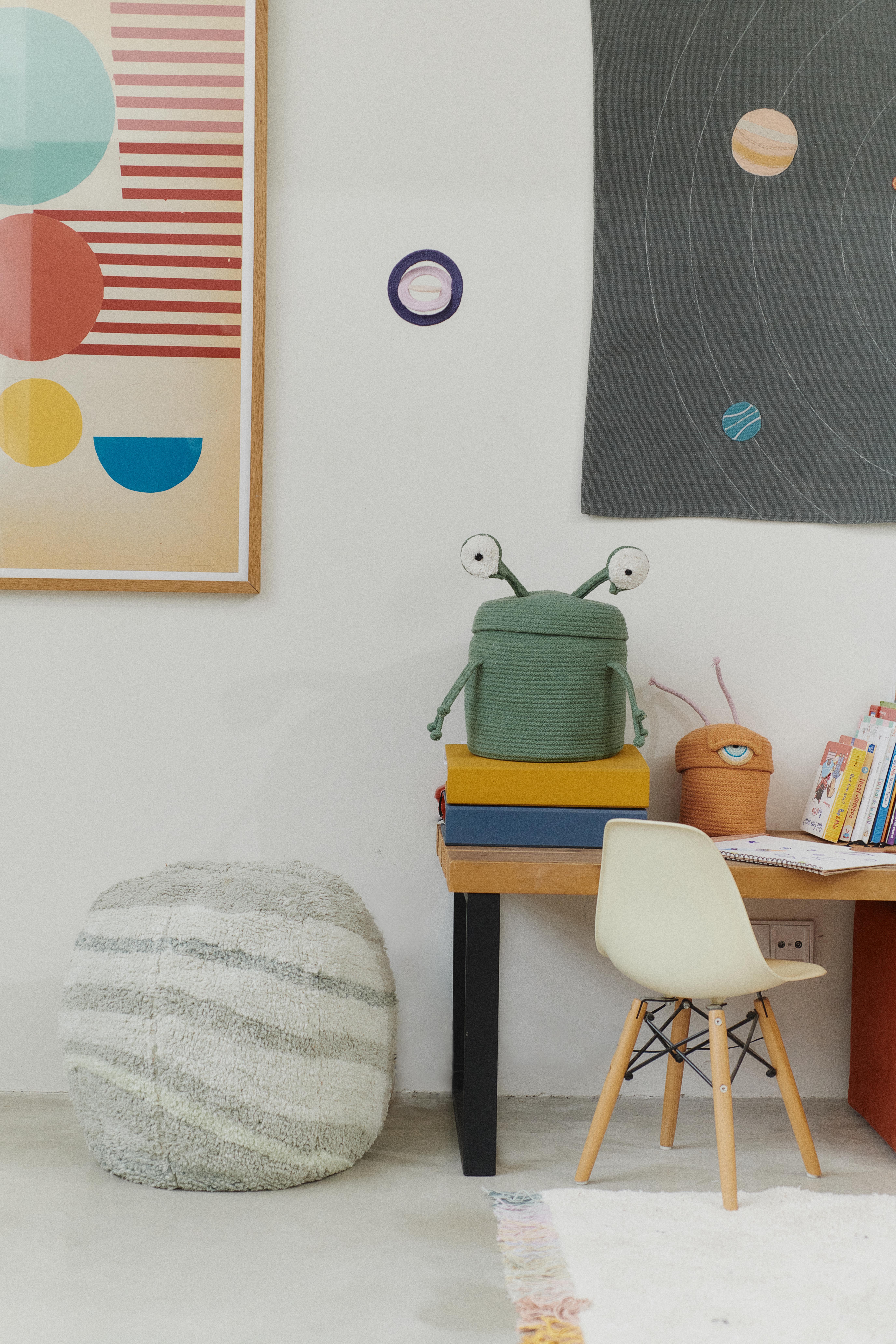 Lorena Canals Puf // Neptün