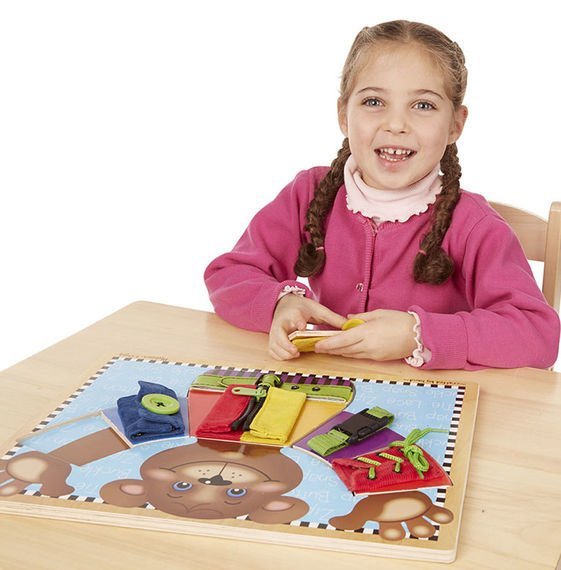 Melissa & Doug Ahşap Temel Beceri Geliştirme Tahtası