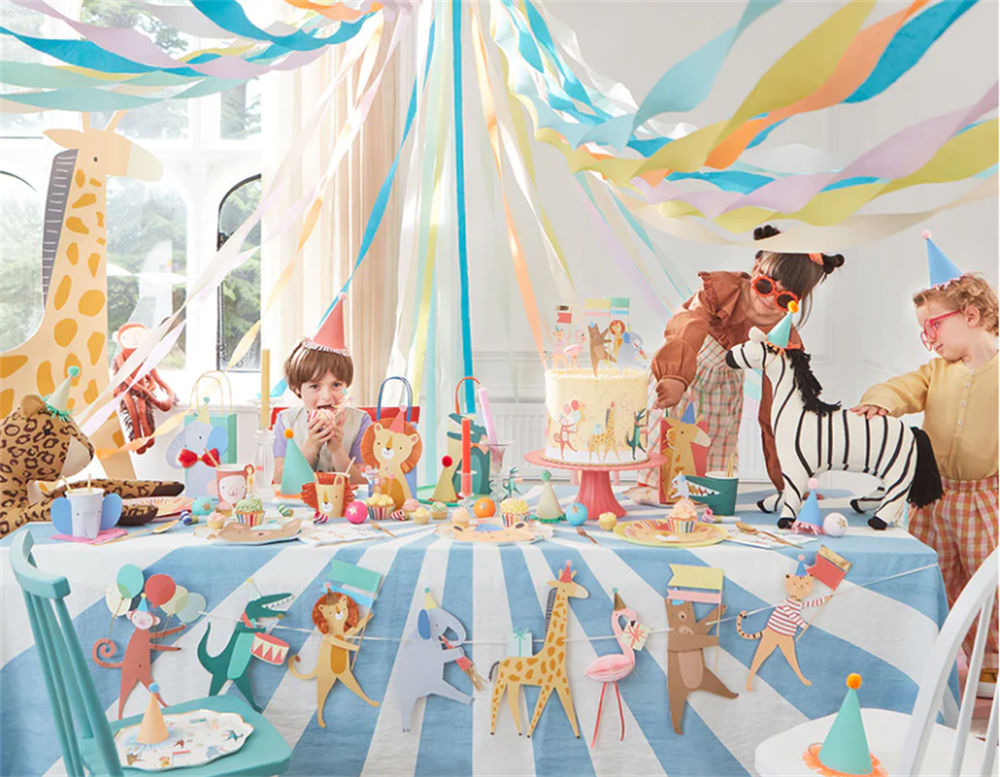 Meri Meri Asılan Süs // Hayvan Geçit Töreni