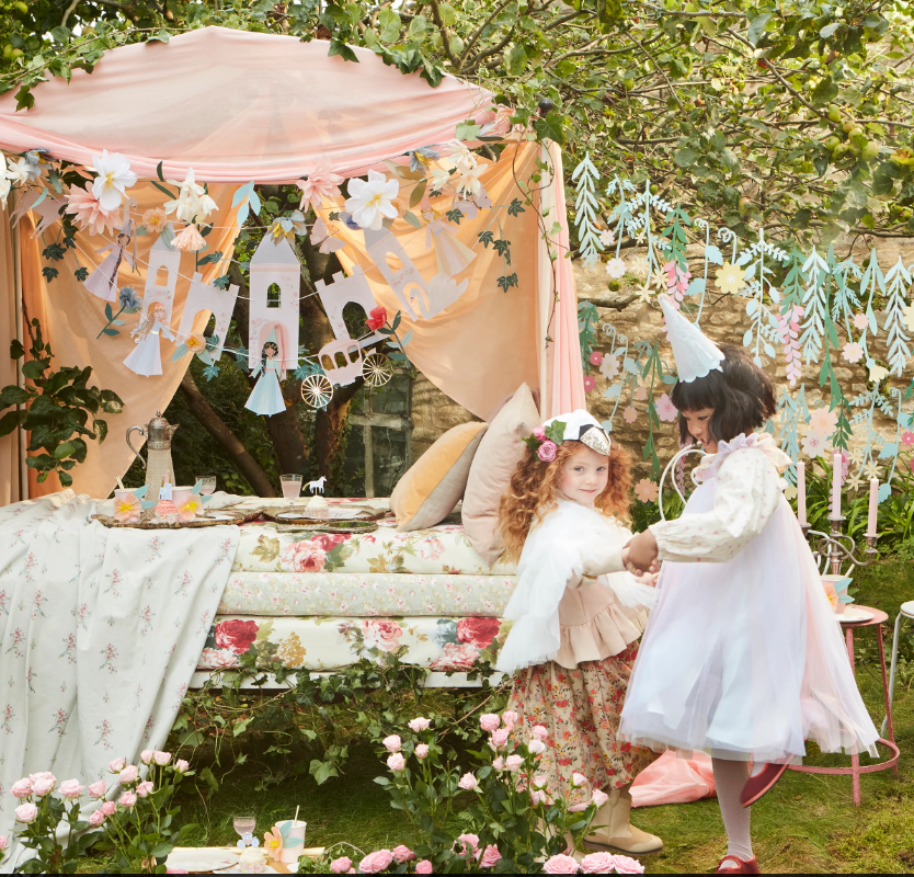 Meri Meri Asılan Süs // Princess