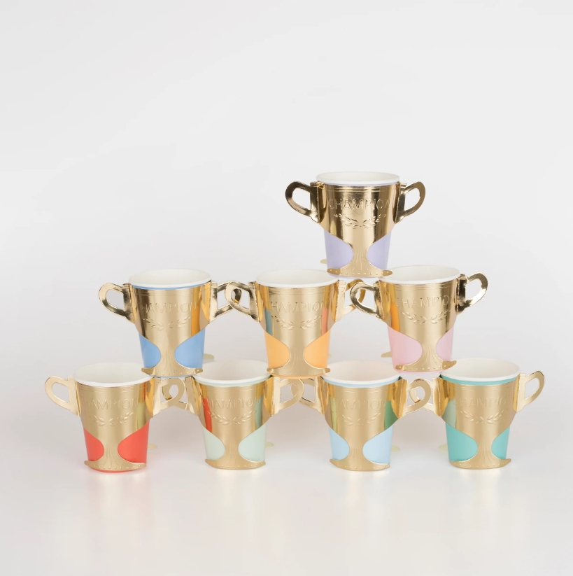 Meri Meri Parti Bardak // Şampiyon