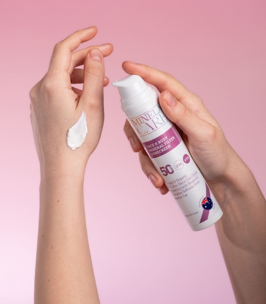 Minela Care 100% Organik Mineral Filtreli Y&uuml;z ve V&uuml;cut G&uuml;neş Kremi (50 SPF)