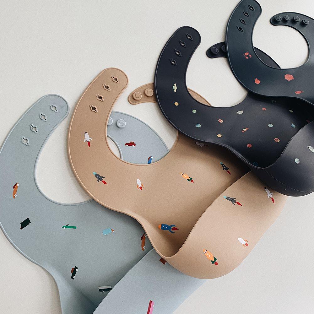 Mushie Silikon Mama Önlük // Planets