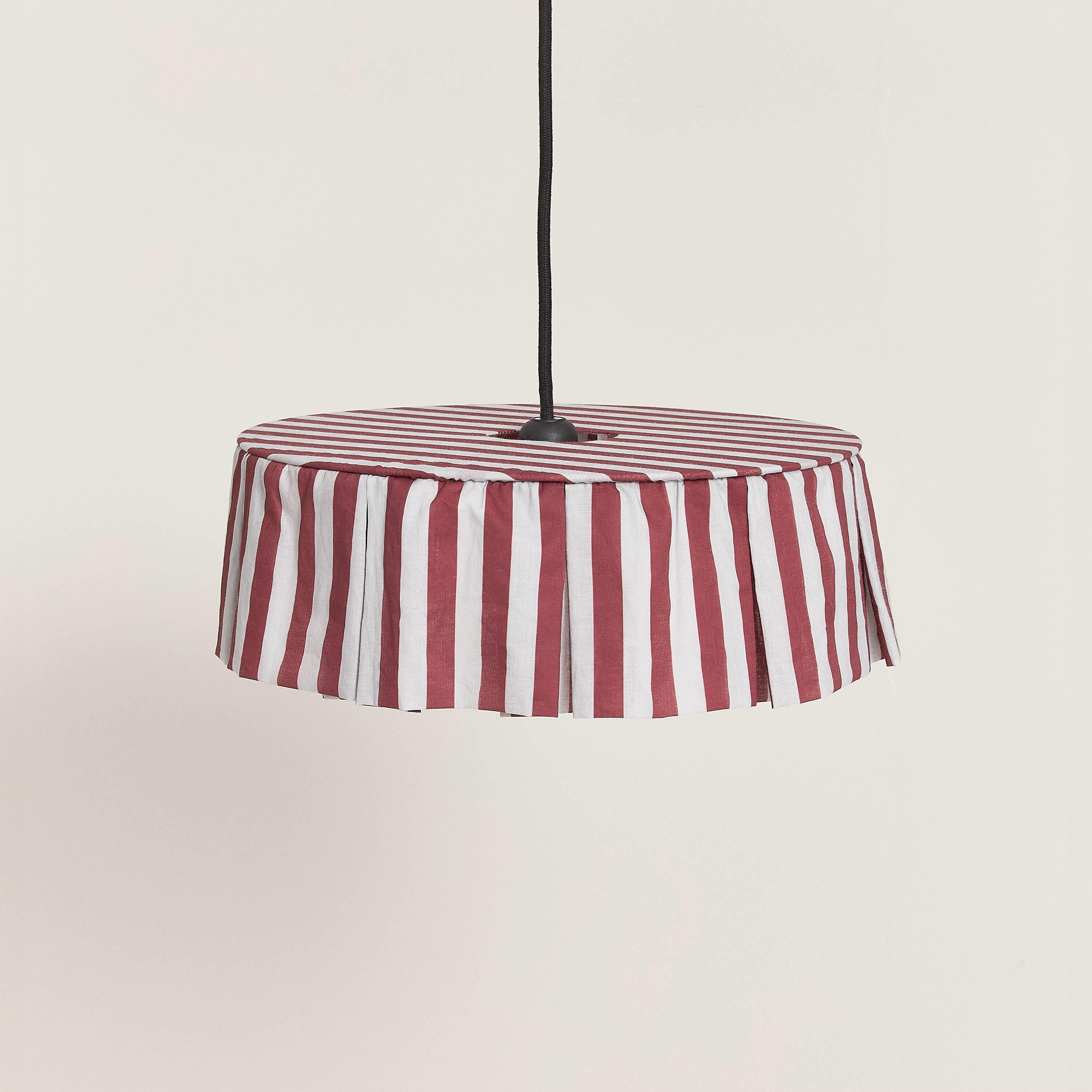 Nobodinoz Vibes Aydınlatma Şapkası (40cm) // Maroon Stripes