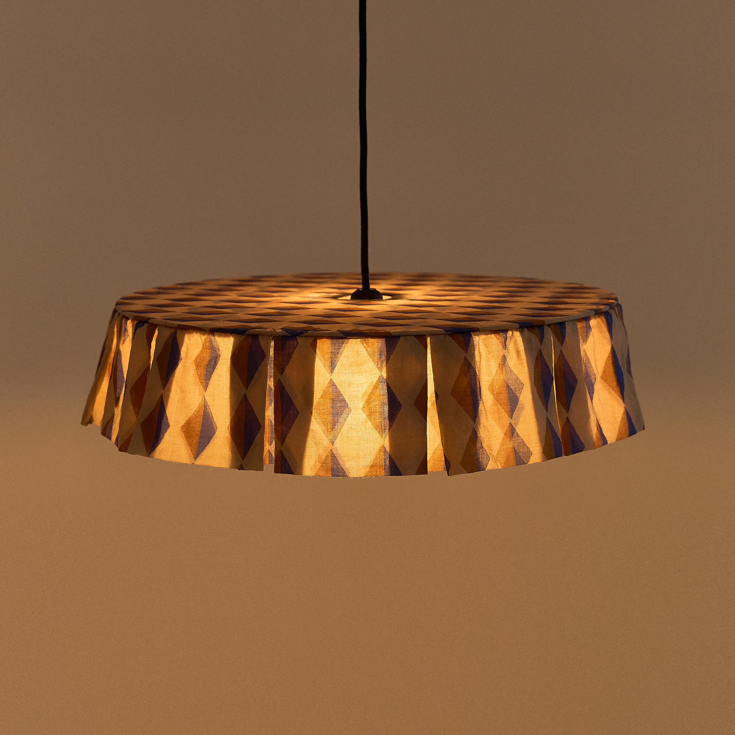 Nobodinoz Vibes Aydınlatma Şapkası (50 cm) // Brown Blue Harlequin