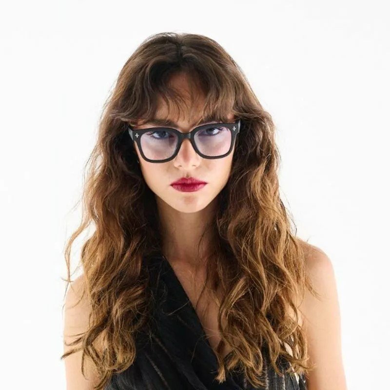 Okkia Giovanni G&uuml;neş G&ouml;zl&uuml;ğ&uuml; // Black & Grey (Blue Lenses)