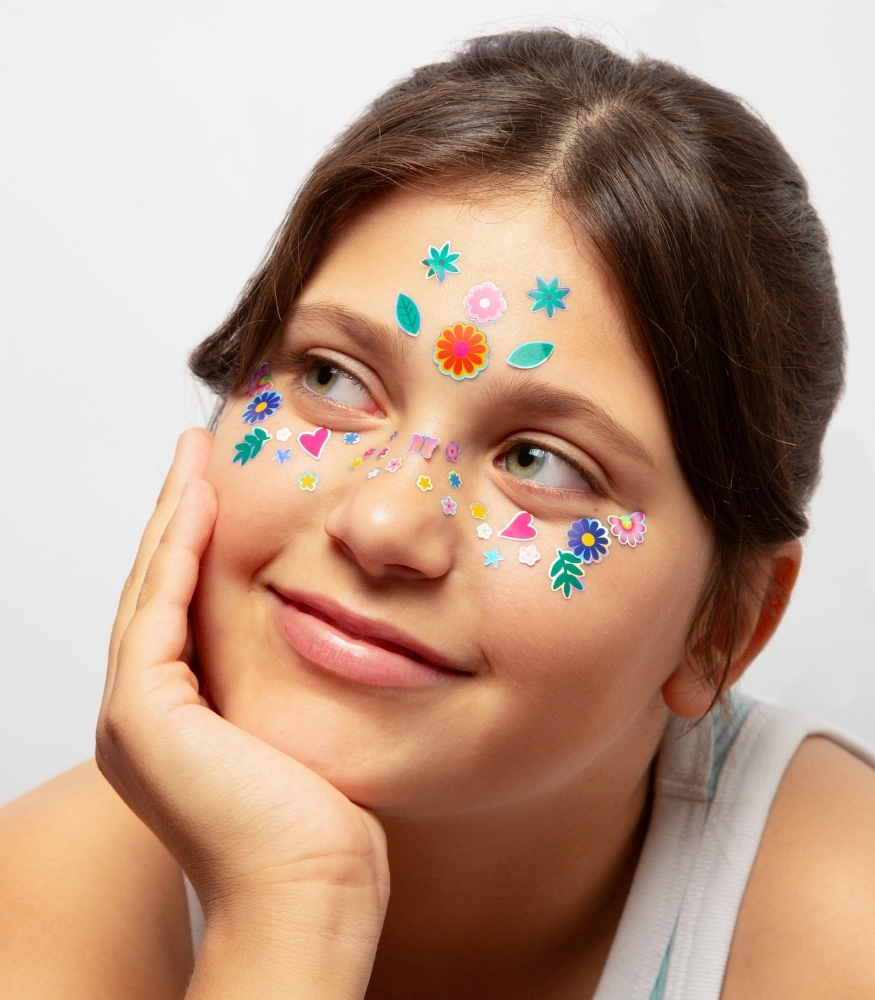 OMY Y&uuml;z Sticker // Kawai