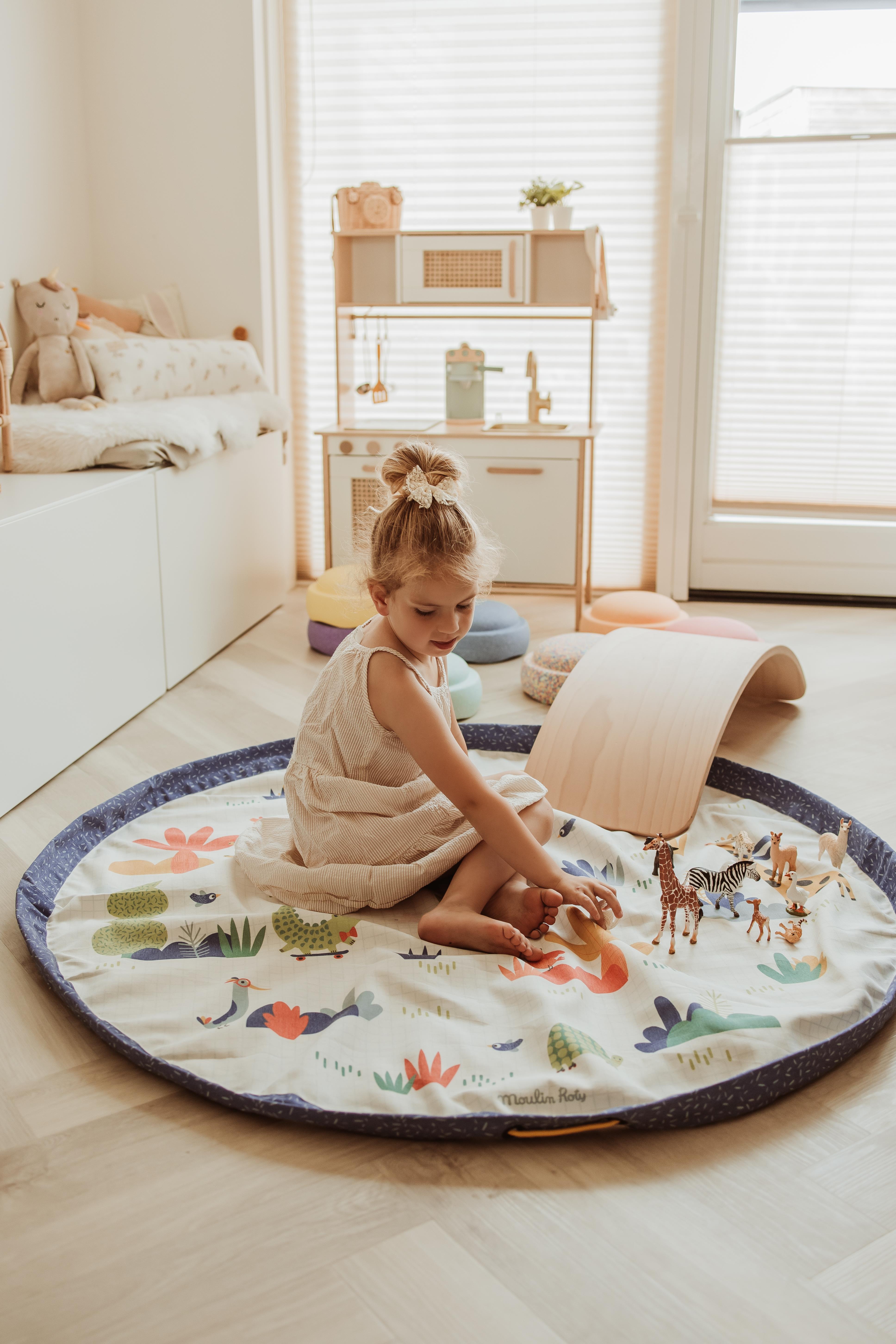 Play and Go Oyuncak Çantası & Oyun Halısı Moulin Roty //  Toupities