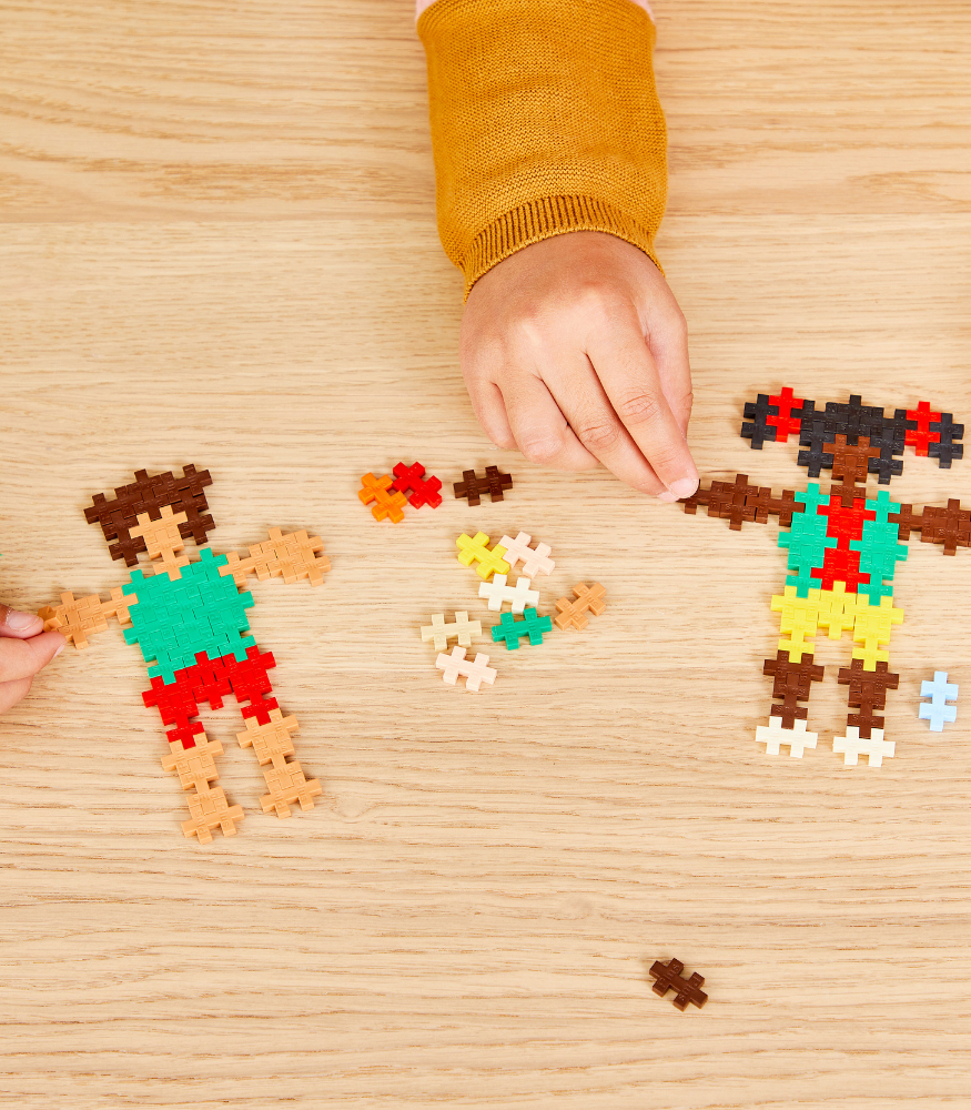Plus-Plus Learn to Build Yaratıcı Blok // People of the World (275 Par&ccedil;a)